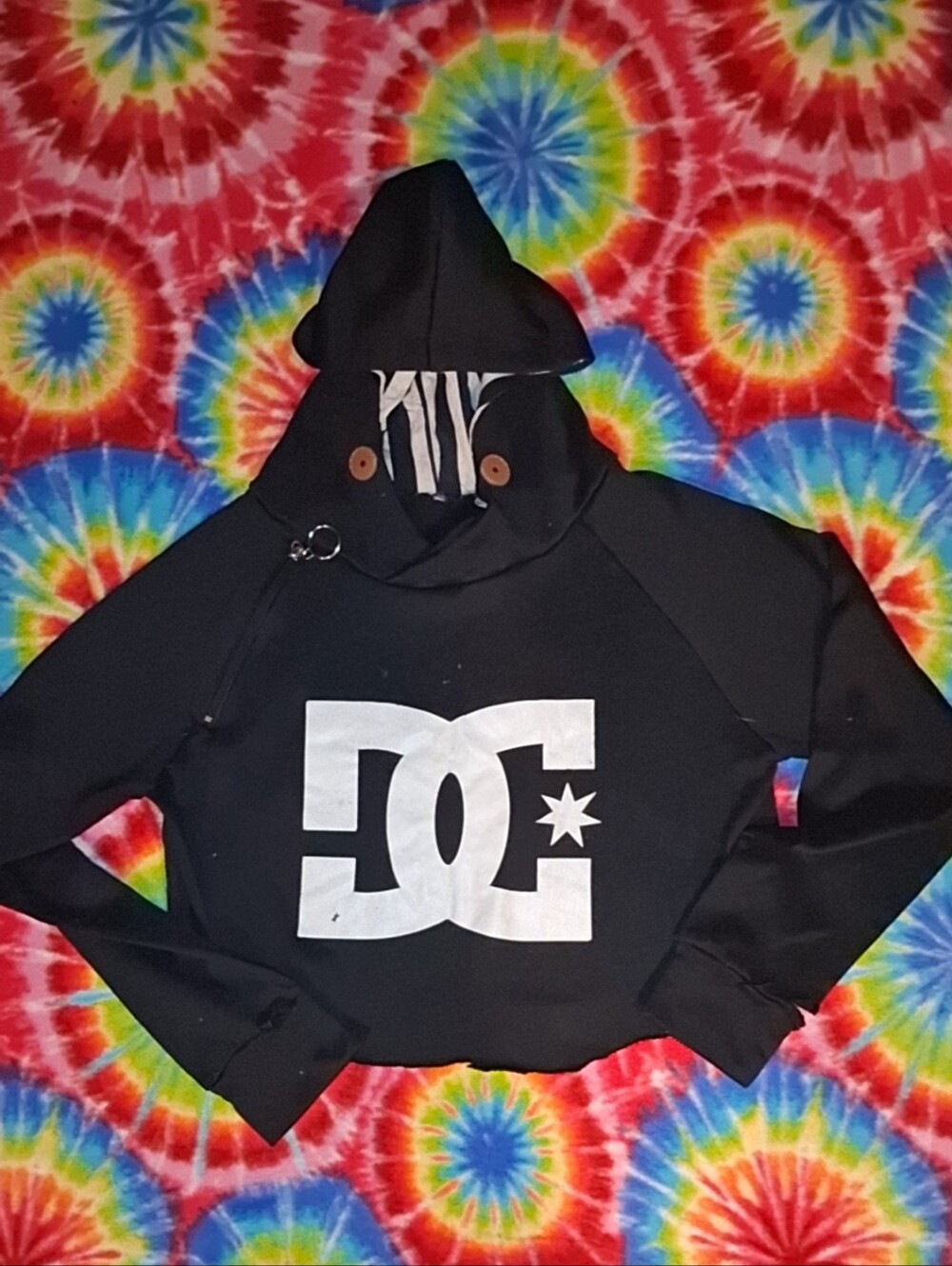 Cropped DC Hooded Sweatshirt in Black Size Small